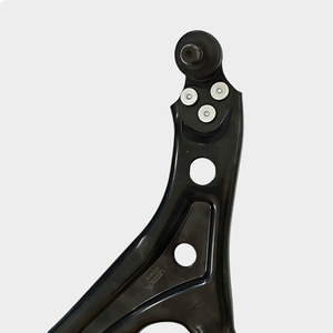 Braccio di Controllo Anteriore Inferiore Sinistro e Destro USEKA OEM 95368367 per Sistema di Sospensione <span class=keywords><strong>Opel</strong></span> <span class=keywords><strong>Astra</strong></span> H, Ricambio Auto - Product Image 2