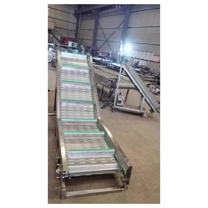 Gıda atölyesi için özelleştirilmiş 304 paslanmaz çelik zincir plaka konveyör | Eğimli kaldırma konveyör | Zincir plaka konveyör hattı - Product Image 5