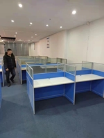 Centre d'appels pour plusieurs personnes Meubles de bureau Cloison de bureau Écran de bureau Poste de travail Petite cabine de bureau