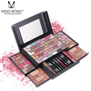 Juego <span class=keywords><strong>completo</strong></span> <span class=keywords><strong>de</strong></span> <span class=keywords><strong>maquillaje</strong></span> para mujer 379A Cosméticos baratos con caja <span class=keywords><strong>de</strong></span> regalo completa para kits <span class=keywords><strong>de</strong></span> <span class=keywords><strong>maquillaje</strong></span> para niñas All-in-One Beauty Essentials - Product Image 1