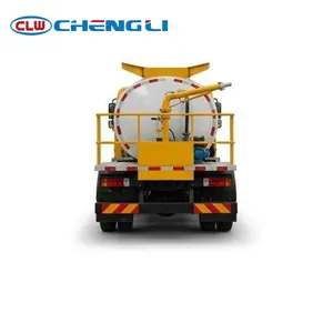 Camión pulverizador de cemento CLW 4.5T 4X2 con motor Weichai para la construcción y mantenimiento de carreteras. - Product Image 5
