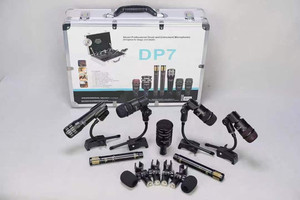 Kit Microfoni per Batteria DP7 7 Pezzi: Microfoni Dinamici e a Condensatore per Grancassa, Rullante e Tom, per Performance Live e Palcoscenico - Product Image 6