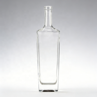 Botol Kaca Whiskey Tequila Desain Klasik Berkualitas Tinggi Premium 250ml 500ml 750ml dengan Sumbat Gabus Mewah Persegi Buatan Khusus