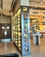 Cave à vin intégrée en acier inoxydable à température constante et humidité pour hôtels bars salons pour boisson au vin