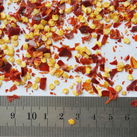 Vente en gros de flocons de piment au paprika fumé rouge AD Ingrédients alimentaires crus Herbes et épices individuelles Granule d'emballage de piment séché non moulu