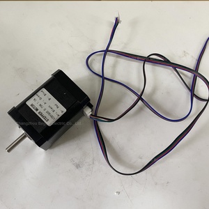 Motor paso a paso híbrido <span class=keywords><strong>Nema</strong></span> <span class=keywords><strong>17</strong></span> 0.75N. M 0.6A 2 fases 60mm con 4 conductores para impresora 3D CNC grabado y fresadora - Product Image 2