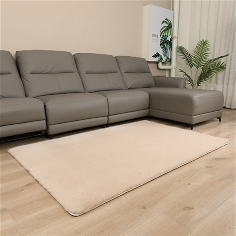 ขนจิ้งจอกโพลีเอสเตอร์-คอตตอน สีขาวนวล