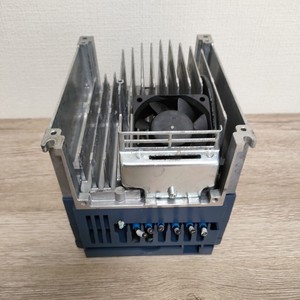 Inverter Fuji FRN3.7C1S-2J FRENIC-mini 3PH 200-200V Testé d'occasion - Product Image 5