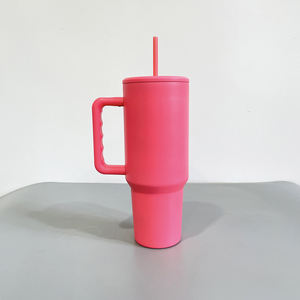 Lot de 25 tasses à café de voyage isolées sous vide de couleur vive mate H3.0 <span class=keywords><strong>avec</strong></span> <span class=keywords><strong>couvercle</strong></span> <span class=keywords><strong>plat</strong></span> et poignée - Product Image 4