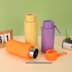 Botella de Agua Deportiva de Acero Inoxidable 316 con Aislamiento al Vacío, Personalizada, para Exteriores, Gran Capacidad de 34 oz, con Pajita para Uso en Automóvil, Mantiene la Temperatura de 6 a 12 Horas - Product Image 2