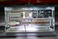 Machine de déballage automatique électrique pour ligne de production d'eau minérale avec emballage en bois, sécurité et économie d'énergie