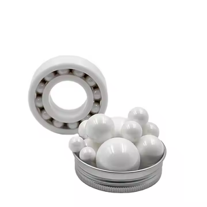 Billes en céramique d'alumine de 3,969 mm (5/32 pouces) G5 Al2O3, finition de surface personnalisée, résistantes à l'usure, pour débitmètre et broyage industriel - Product Image 1