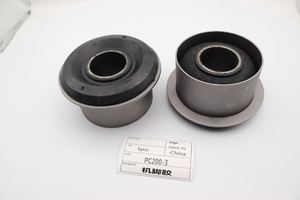 แผ่นรองเครื่องยนต์ 205-01-71111 สำหรับรถขุดโคมัตสึ PC200-3 ยางรองฐานเครื่องยนต์ ผลิตภัณฑ์จีนคุณภาพสูง - Product Image 2