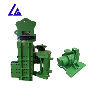 Máquina Hidráulica de Montaje Rápido de Pilotes con Abrazadera Lateral y Martillo Vibrador para Trabajos de Cimentación de Puentes - Product Image 3