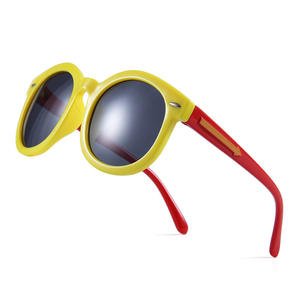 Gafas de Sol para Niños Conchen, UV400, Marco de Silicona, Lentes Polarizadas Redondas, Unisex, Protección Solar, Estilo para Viajes y Conducción - Product Image 4