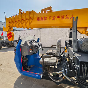 עגור שלדת תלת אופן עם עגור מיני 5 טון הרמת עגור מיני תוצרת סין - Product Image 4