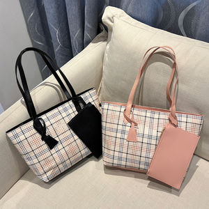 Bolsa de Mano a Cuadros con Estampado RTS, Bolsa de Compras Nueva, Versión Femenina, de Gran Capacidad, para Llevar al Hombro - Product Image 1