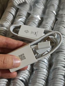 Chargeur Original 10W Authentique UE Adaptateur de <span class=keywords><strong>Charge</strong></span> Mural Usb pour Xiao <span class=keywords><strong>Redmi</strong></span> 9A 10A <span class=keywords><strong>Note</strong></span> 9 10 8 <span class=keywords><strong>7</strong></span> 9S MI 4X A2 Lite A3 Téléphone Mobile - Product Image 4