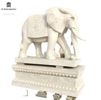 Grande sculpture d'éléphant en pierre de marbre blanc personnalisée Simulation d'animal Décoration carrée extérieure