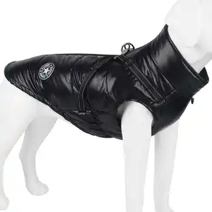 Venta al por mayor de ropa de invierno de lujo para perros chaqueta para mascotas impermeable abrigo para perros grandes ropa para perros