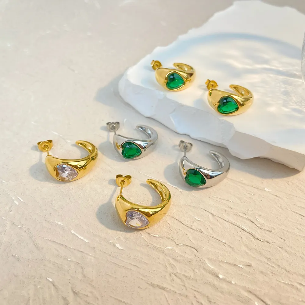 Exquisite Green And White Heart-shaped Gem Earrings Jewelry Stainless Steel Plated 18k Gold C-shaped Non-fading Earrings
