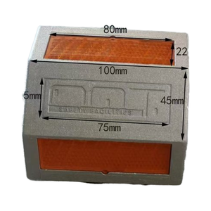 Prodotto riflettente doppio lato 100*100mm di avviso di traffico con perno stradale in alluminio di qualità eccezionale - Product Image 4