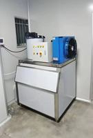 Générateur de glace en flocons Zxshare haute efficacité 1T, refroidi par air/eau, pour la transformation de la viande fraîche et le refroidissement du béton