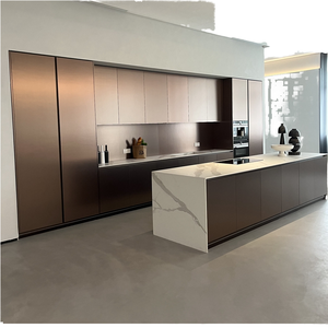 Set di Mobili da Cucina Professionali per Progetti di Ville, <span class=keywords><strong>Design</strong></span> Moderno in Compensato Laccato, Isola con Piano di Lavoro in Laminato e Vetro - Product Image 1