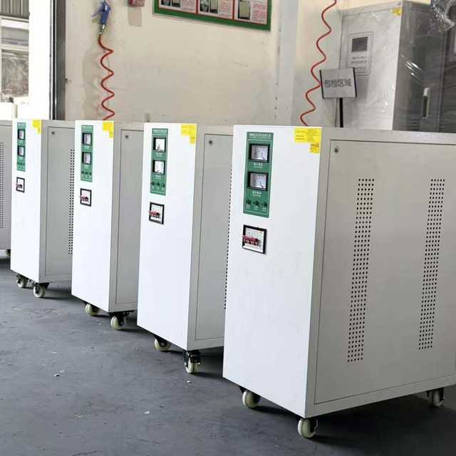 SVC TND/TNS 30KVA 40KVA 60KVA 100KVA Three Phase AVR Automatic Voltage Regulator 380V AC Voltage Stabilizer