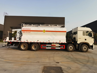 Camion de chargement d'explosifs et d'émulsions mélangées sur site HOWO 8x4 32000kg pour dynamitage minier