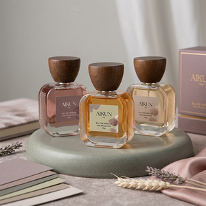 Aikun - Perfume Floral de Larga Duración al por Mayor, Marca Privada de Fábrica, Suministro OEM ODM, Caja de Regalo de 30 g, Eau de Parfum para Mujer - Product Image 1