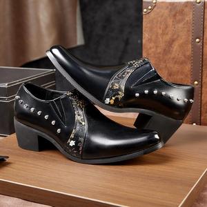 Chaussures habillées pour hommes à talon cubain et rivets, style rétro, à bout pointu, rehaussantes, pour affaires et occasions décontractées - Product Image 3