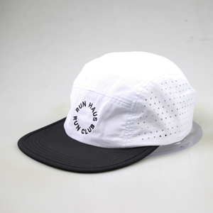 Gorra de Béisbol Deportiva Impermeable de Nylon de 5 Paneles con Diseño Bicolor de Poliéster para Correr y Acampar, Gorra Snapback Lisa - Product Image 1