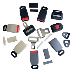 Car Seat Belt Lock Trava Equipamentos de diversões Ônibus Escolar Bus Seat Cinto de segurança 3 Pontos ABS + 45 # Aço Universal Ajuste Masculino Plug - Product Image 1