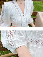 Robe blanche personnalisée en coton pour femmes, style rétro artistique français, col en V, dentelle brodée, manches longues, impression sexy, été décontractée
