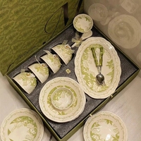 Service de table en porcelaine à motif de fleurs de muguet sous glaçure, de haute valeur esthétique, avec kit d'ustensiles réutilisables