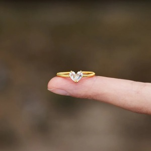 Anel de Amor Personalizado em Forma de Coração em Aço Inoxidável com Revestimento em Ouro Rosa para Homens e Mulheres, Presente de Casamento Memoriais, Anel Personalizado Ajustável - Product Image 4