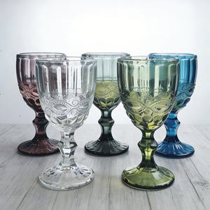 Calici in Vetro Colorato Goffrato <span class=keywords><strong>Vintage</strong></span>, <span class=keywords><strong>Bicchieri</strong></span> da Vino Classici a Forma di Diamante Multicolore 250-350ml per Casa, Feste e Matrimoni - Product Image 1