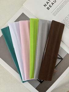 عصابة رأس رياضية من البوليستر بشعار مخصص للبيع بالجملة، عصابة رأس نسائية أنيقة متعددة الوظائف ومرنة للتمارين الرياضية واليوغا، مقاس واحد - Product Image 3