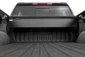 Cubierta dura sólida de tres pliegues ajustable para camión Tonneau compatible con Jeep <span class=keywords><strong>Gladiator</strong></span> 20-22 Bed - Product Image 5