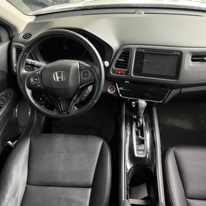 <span class=keywords><strong>Honda</strong></span> Vezel 2015 Usado, SUV Compacto de 1.5L con Bajo Consumo de Combustible, CVT, Volante a la Izquierda y Cabina Oscura, Perfecto para Desplazamientos Urbanos - Product Image 6