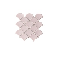 Carrelage mural de salle de bain en céramique mosaïque de luxe, motif écailles de poisson rose brillant, Coral Bay