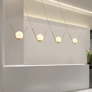 CSLIDO Modern Kitchen Dining Room Iluminação Luminária Pendurado Lâmpadas Fixture Home Decoração Gold Metal Glass Ball Pendant Lights