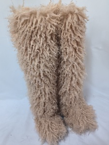 Outono Inverno Pele Do Punk Na Moda Fofo Fuzzy Faux Longo Joelho-alta Botas De Pele Mongol Tamanho Grande Imitação De Neve De Lã Botas - Product Image 5