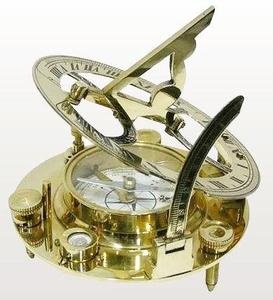 เข็มทิศทรงวงรีทำจากทองเหลืองเรียบพร้อมกล่องโลหะมีเครื่องหมายชัดเจนใช้กลางแจ้งใช้ในโรงเรียนแสดงผลงานส่งออกจำนวนมาก - Product Image 4