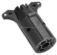 Anhänger-Adapter 7-Wege bis 4-Stick amerikanischer Stil Anhänger-Lichtsteckverbinder 7Stick zu 4Stick Flache Klinge RV Stecker flaches spiralförmiges Verkabelungsschlitz