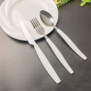 Ensembles de couverts jetables en plastique avec poignée ergonomique, cuillères et fourchettes, design ergonomique, vente en gros - Product Image 3