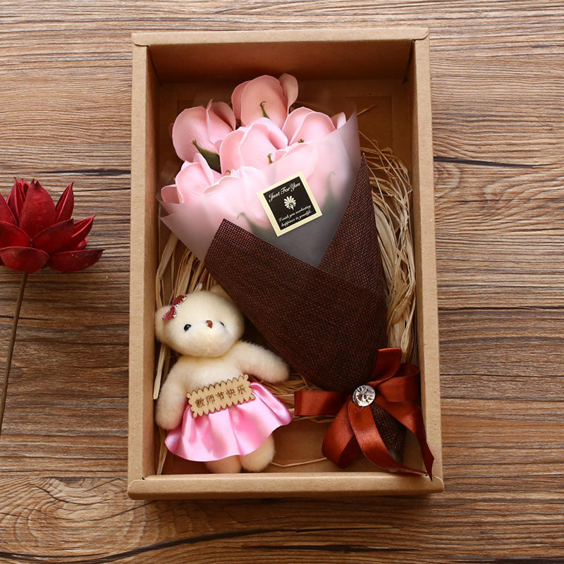 7 ช่อดอกไม้ + ตุ๊กตาหมี: สีชมพู