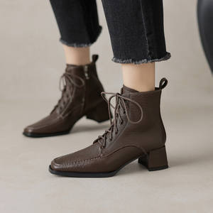 Bottes longues rétro élégantes pour femmes, en cuir véritable fait main, antidérapantes, imperméables, durables, couleur unie, bout pointu, décontractées, toutes saisons - Product Image 5