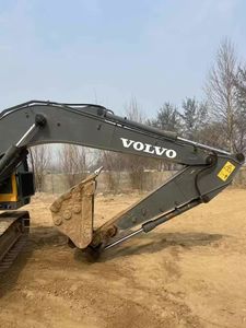 Excavadora de cadenas Volvo EC140DL de segunda mano, modelo 2018, 15 toneladas, motor y bomba, máquina de movimiento de tierras para construcción - Product Image 4